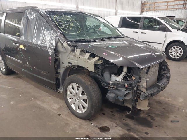 Продажа на аукционе авто 2016 Chrysler Town & Country Touring, vin: 2C4RC1BG4GR254485, номер лота: 44539960