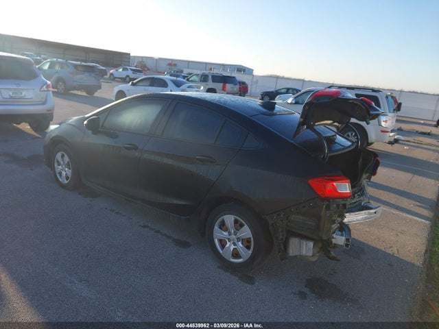 44539962 :رقم المزاد ، 1G1BC5SM1J7208080 vin ، 2018 Chevrolet Cruze Ls Auto مزاد بيع