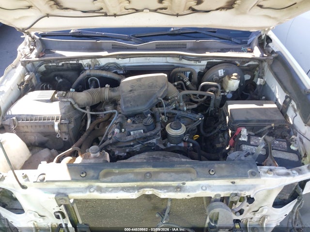 5TFRX5GNXHX096501 Toyota Tacoma Sr