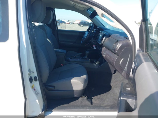 5TFRX5GNXHX096501 Toyota Tacoma Sr