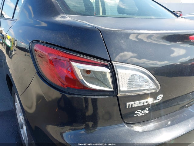 Продаж на аукціоні авто 2011 Mazda Mazda3 I Touring, vin: JM1BL1VF7B1446677, номер лоту: 44539999