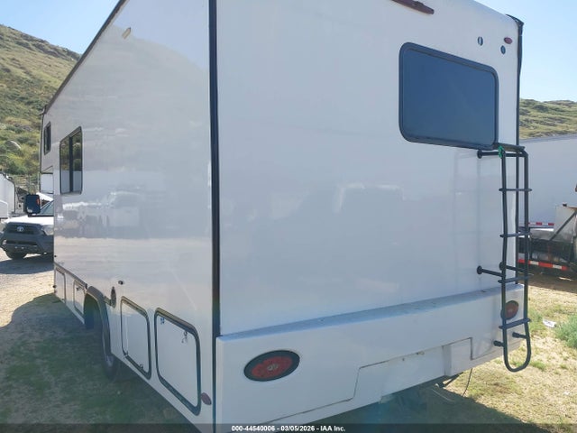 Chevrolet Express Cutaway 2021 1HA3GSC70MN009637 Image 3