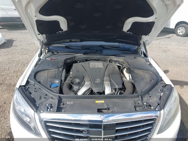 2015 MERCEDES-BENZ S 550 WDDUG8FB9FA068620 Photo 9