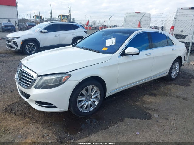 2015 MERCEDES-BENZ S 550 WDDUG8FB9FA068620 Photo 1
