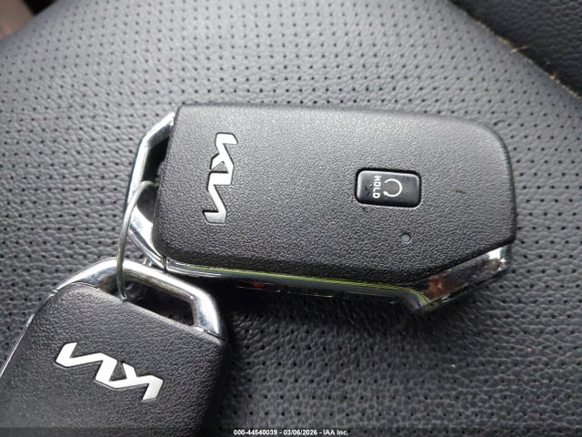 2023 KIA SPORTAGE PLUG-IN HYBRID KNDPYDAH8P7101856 Photo 10