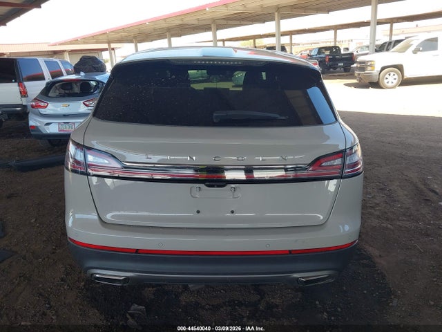 Lincoln Nautilus Standard 2022 2LMPJ6J9XNBL07600 Image 17
