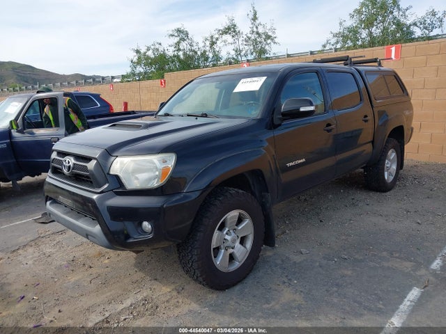 Toyota Tacoma Base V6 2014 5TFLU4EN6EX098656 Image 2