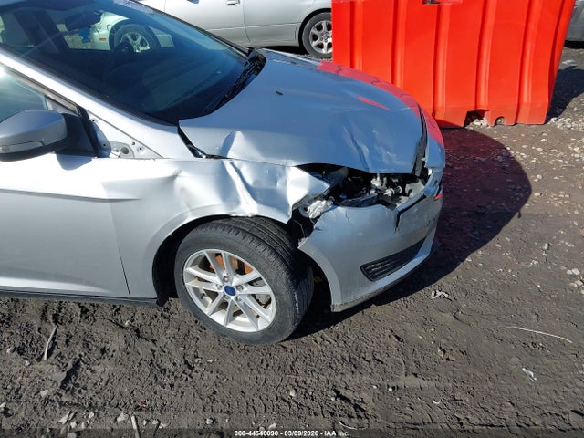 Ford FOCUS SE 2018 1FADP3F29JL267148 Image 12