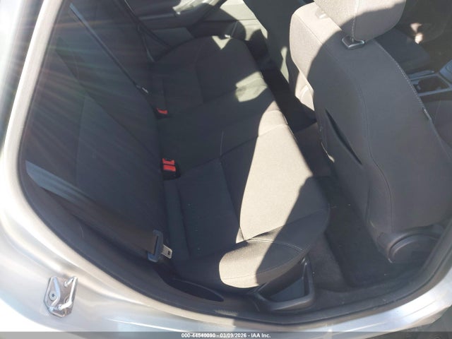 Ford FOCUS SE 2018 1FADP3F29JL267148 Image 8