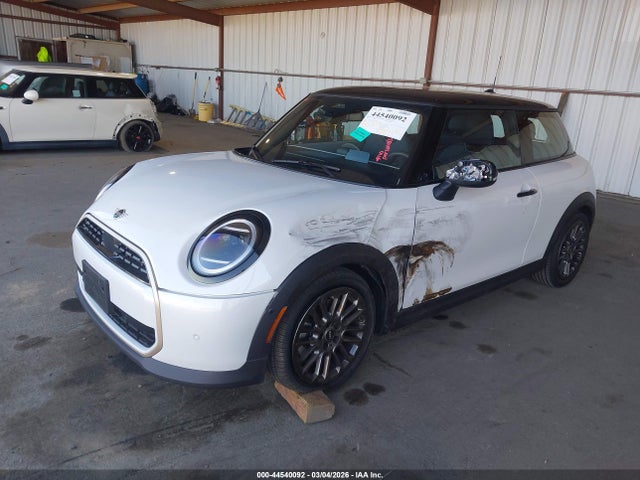 Mini Hardtop Cooper 2025 WMW13GD08S2W46227 Image 2