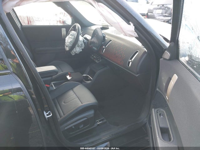 Mini Countryman Cooper S 2026 WMZ23GA01T7U09904 Image 18