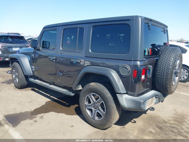 1C4HJXDG2JW279157 Jeep Wrangler Unlimited Sport S 4x4