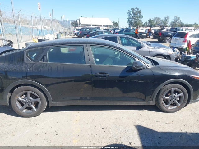 Продажа на аукционе авто 2025 Kia K4 Lxs, vin: 3KPFT4DEXSE051479, номер лота: 44540162