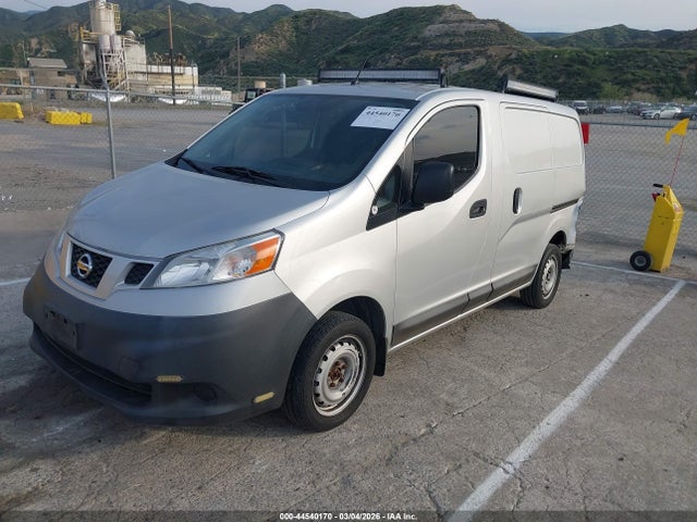 3N6CM0KN3HK698342 Nissan Nv200 S
