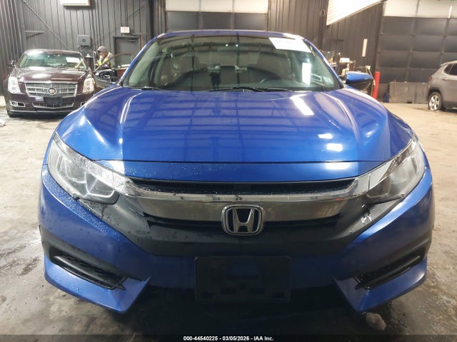Aukcja sprzedaży 2018 Honda Civic Lx, vin: 2HGFC2F50JH523694, numer aukcji: 44540225