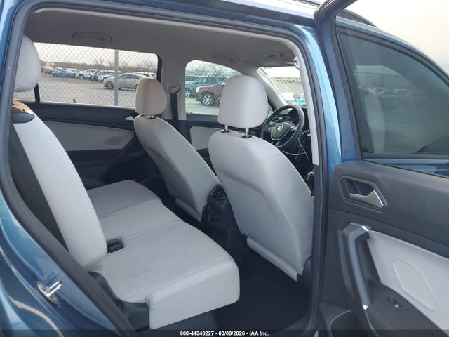 2020 Volkswagen Tiguan 2.0t S მანქანა იყიდება აუქციონზე, vin: 3VV1B7AX8LM069637, აუქციონის ნომერი: 44540227