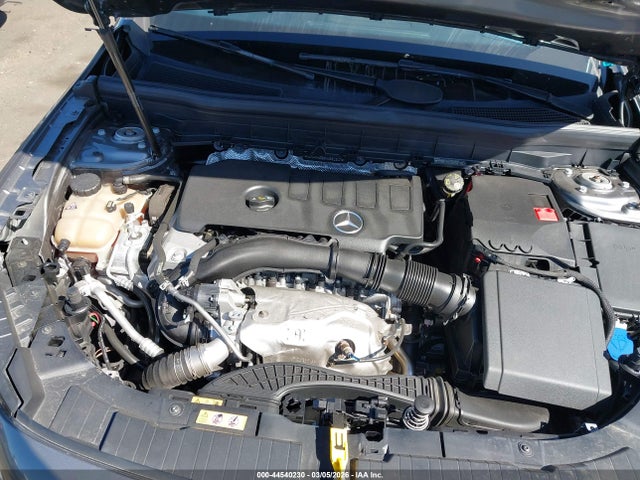 W1N4M4GB9MW091317 Mercedes-Benz GLB 250