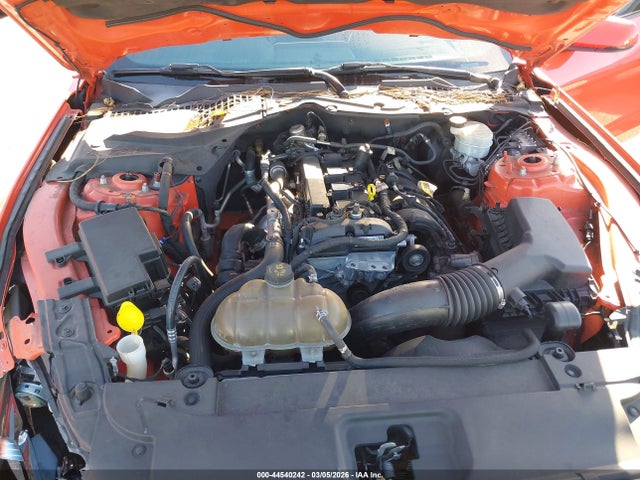 Ford Mustang Ecoboost 2015 1FA6P8TH6F5372305 Image 10