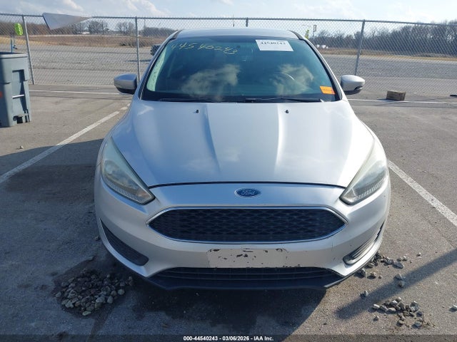 Ford FOCUS SE 2015 1FADP3K29FL328561 Image 12