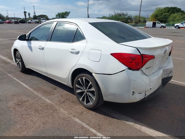 Toyota COROLLA SE 2017 2T1BURHE6HC805939 Image 3