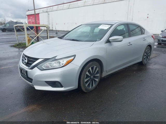 1N4AL3AP9JC216380 Nissan Altima 2.5 Sv