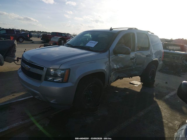 2007 Chevrolet Tahoe Ls მანქანა იყიდება აუქციონზე, vin: 1GNFC13CX7J381980, აუქციონის ნომერი: 44540281