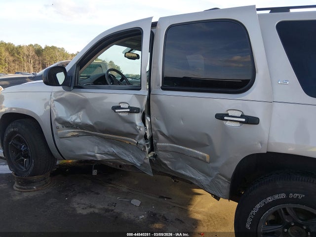 2007 Chevrolet Tahoe Ls მანქანა იყიდება აუქციონზე, vin: 1GNFC13CX7J381980, აუქციონის ნომერი: 44540281