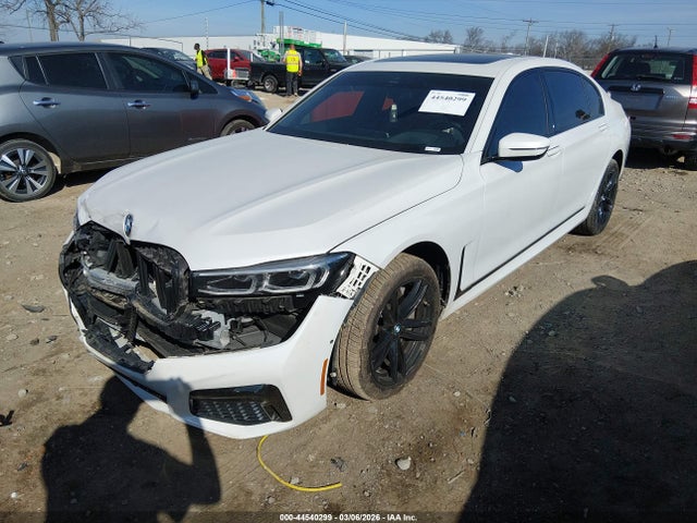 2021 BMW 750I WBA7U2C00MCG43754 Photo 1