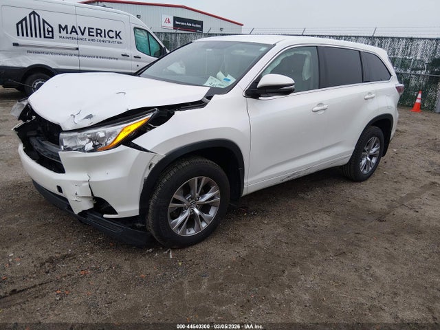 5TDZKRFH7GS178093 Toyota Highlander Le Plus V6