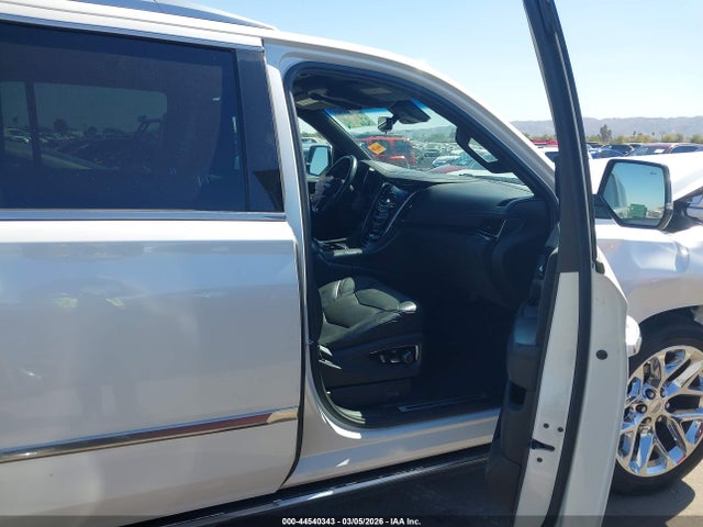 Auction sale of the 2017 Cadillac Escalade Esv Platinum, vin: 1GYS4KKJXHR261975, lot number: 44540343