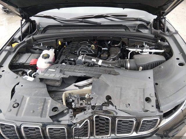 44540344 :رقم المزاد ، 1C4RJKBG9P8810863 vin ، 2023 Jeep Grand Cherokee L Limited 4x4 مزاد بيع