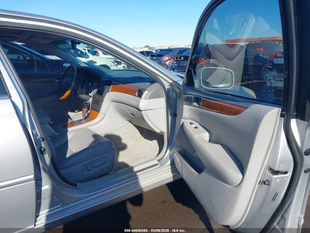 Продажа на аукционе авто 2005 Lexus Es 330, vin: JTHBA30G455118405, номер лота: 44540365