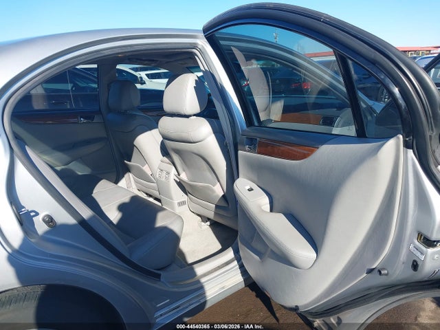 Продажа на аукционе авто 2005 Lexus Es 330, vin: JTHBA30G455118405, номер лота: 44540365