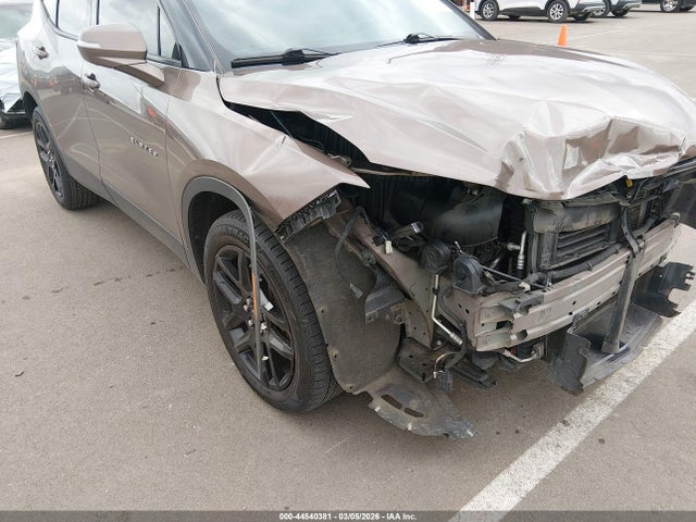 44540381 :رقم المزاد ، 3GNKBDRS5KS693648 vin ، 2019 Chevrolet Blazer مزاد بيع