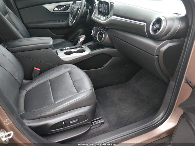 44540381 :رقم المزاد ، 3GNKBDRS5KS693648 vin ، 2019 Chevrolet Blazer مزاد بيع