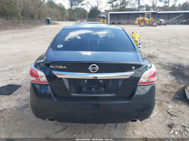 Nissan Altima 2.5 S 2015 1N4AL3AP2FC219810 Image 15