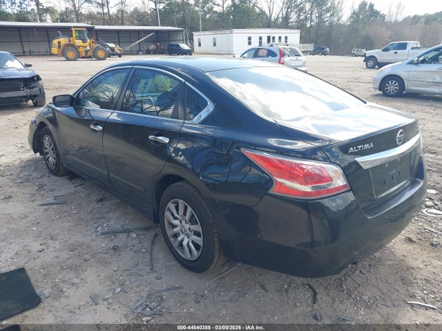 Nissan Altima 2.5 S 2015 1N4AL3AP2FC219810 Image 3
