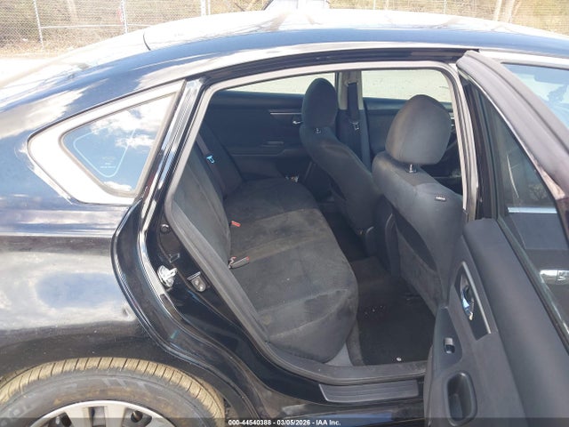 Nissan Altima 2.5 S 2015 1N4AL3AP2FC219810 Image 8