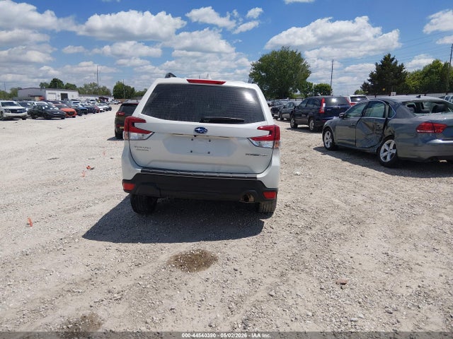Продаж на аукціоні авто 2022 Subaru Forester, vin: JF2SKACC5NH509526, номер лоту: 44540390