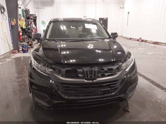 3CZRU6H37KG703892 Honda HR-V LX
