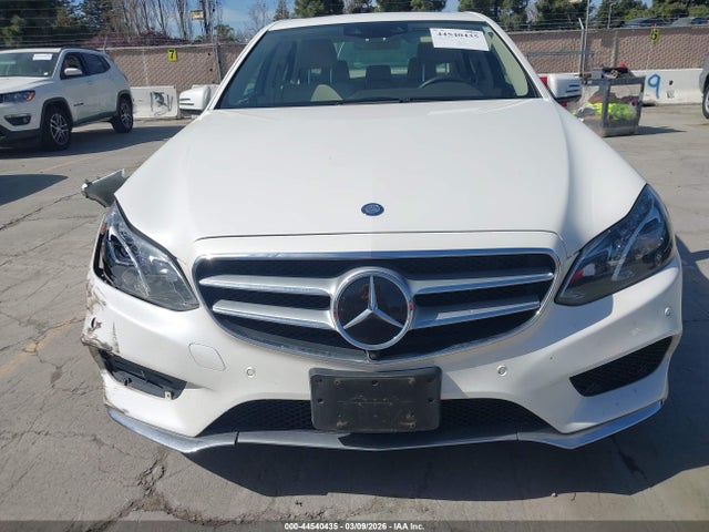Mercedes-Benz E 350 2014 WDDHF5KB9EA963936 Image 12