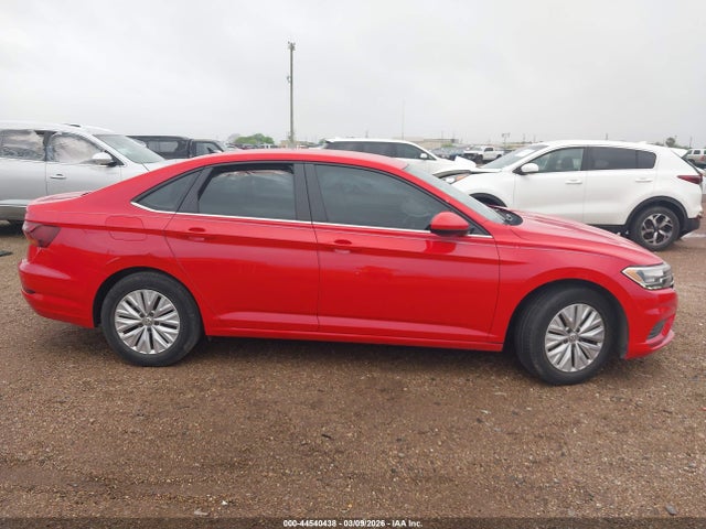 Aukcja sprzedaży 2019 Volkswagen Jetta 1.4t R-line/1.4t S/1.4t Se, vin: 3VWCB7BU2KM180210, numer aukcji: 44540438