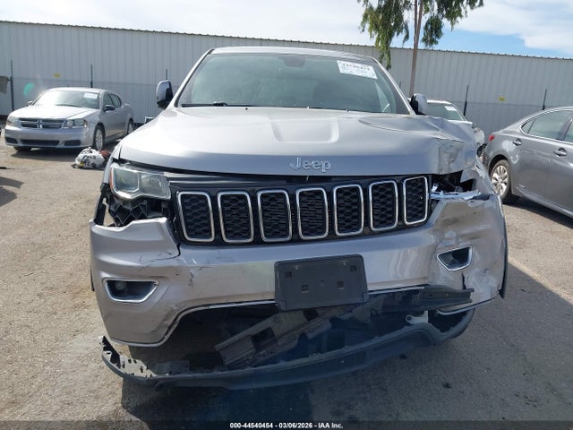 2018 JEEP GRAND CHEROKEE 1C4RJEAG8JC407321 Photo 5