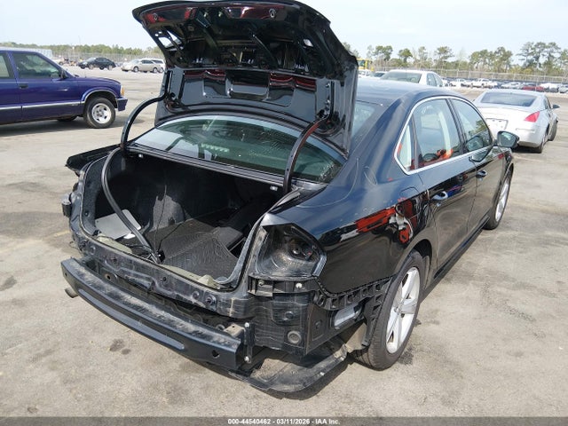 Auction sale of the 2015 Volkswagen Passat 1.8t Limited Edition, vin: 1VWAS7A33FC121657, lot number: 44540462