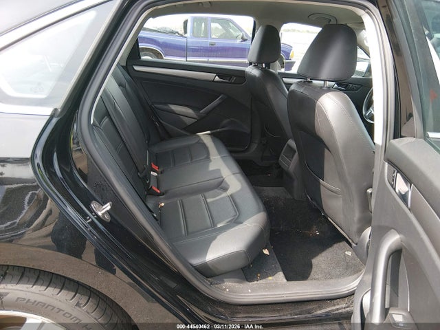 Auction sale of the 2015 Volkswagen Passat 1.8t Limited Edition, vin: 1VWAS7A33FC121657, lot number: 44540462