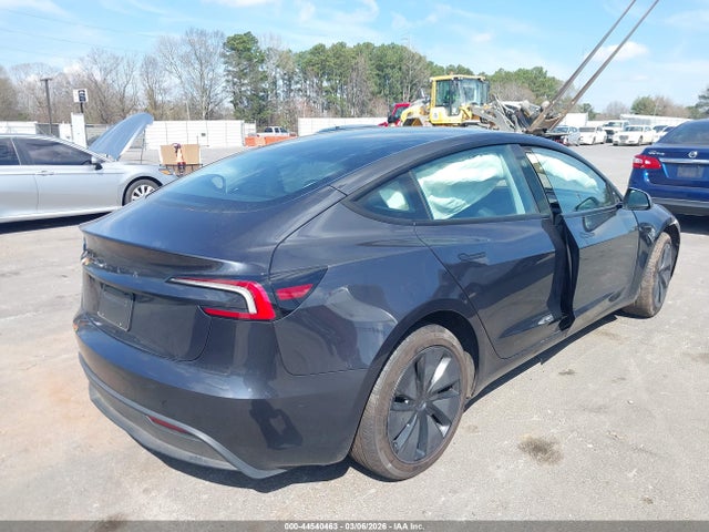 2025 TESLA MODEL 3 5YJ3E1EA2SF992345 Photo 3
