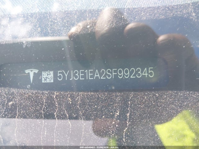 2025 TESLA MODEL 3 5YJ3E1EA2SF992345 Photo 8