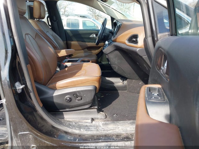 2017 CHRYSLER PACIFICA 2C4RC1GG1HR727396 Photo 4