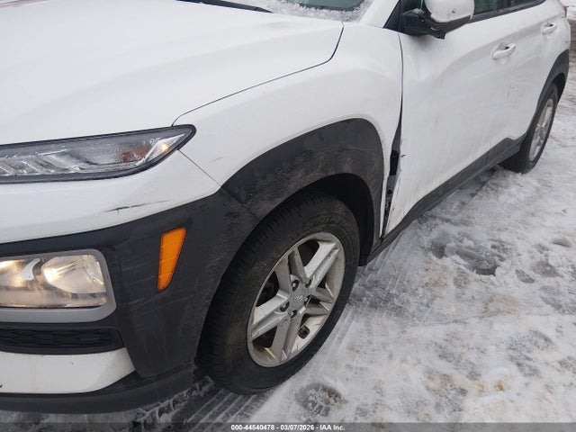 KM8K1CAA9MU745628 Hyundai Kona Se
