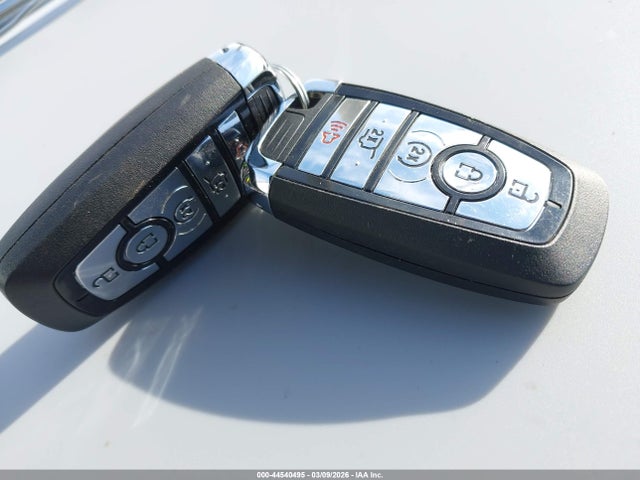 2023 LINCOLN NAUTILUS 2LMPJ8KP0PBL12431 Photo 10